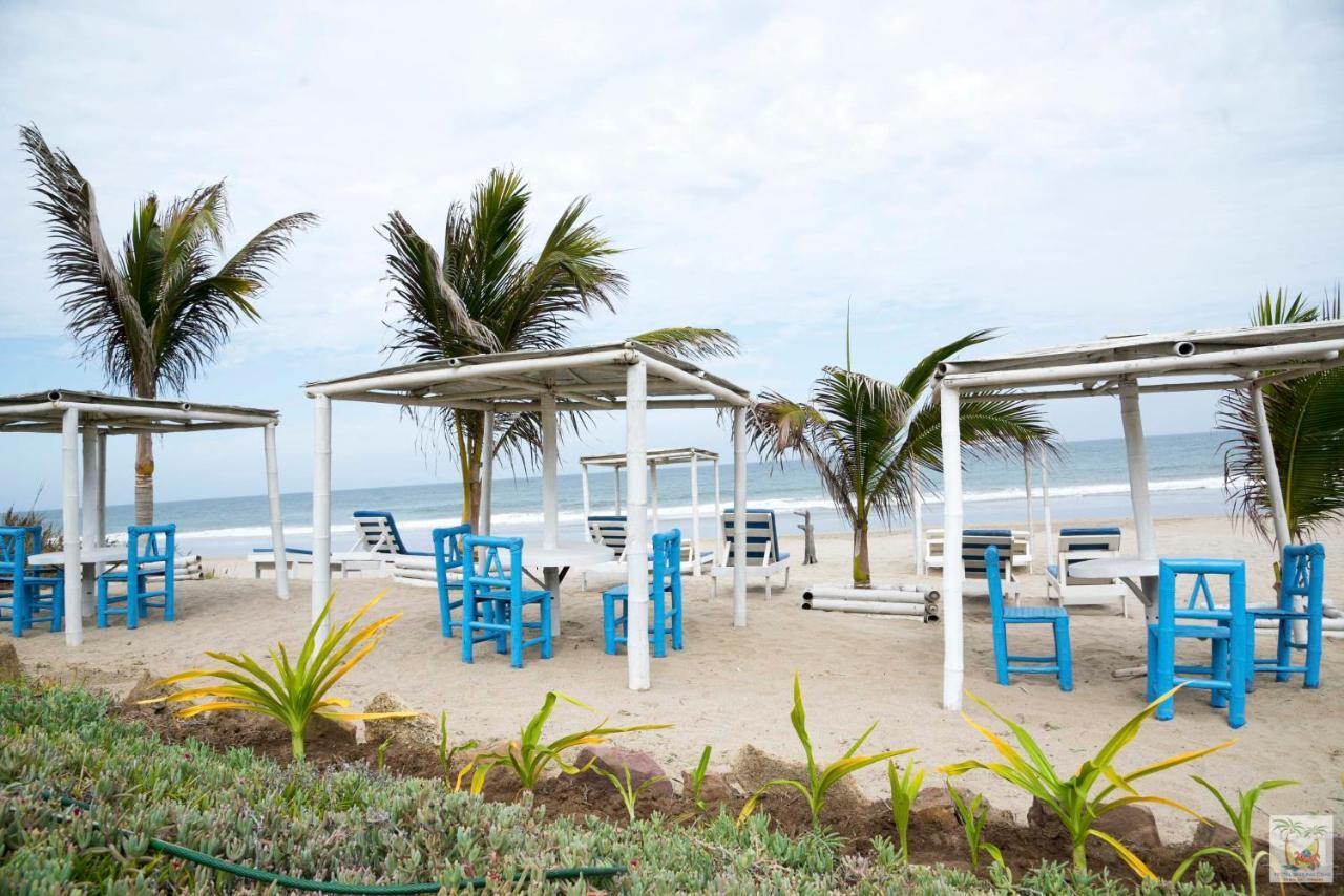 Hotel Smiling Crab Canoas de Punta Sal Exterior photo